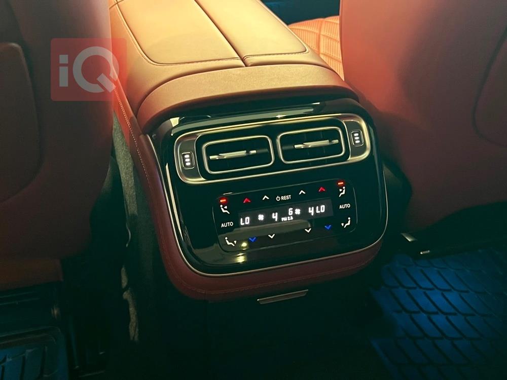 https://cdn.iqcars.io616c91ce-cf4e-4b83-a824-7992555f7893_8.jpg